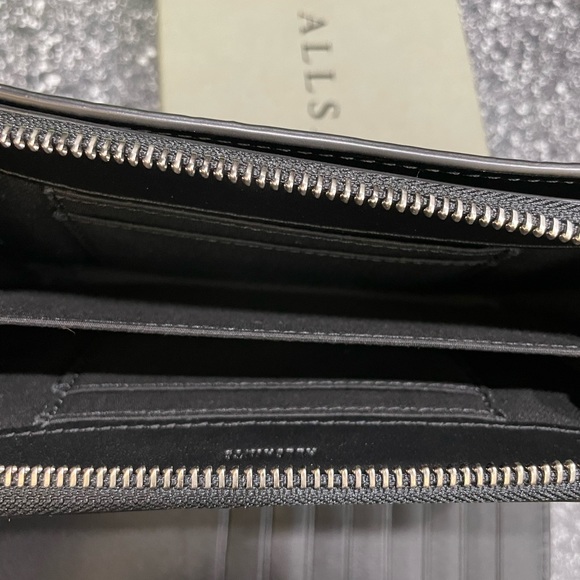 AllSaints Wallet -Snake Print. NWT - Picture 4 of 7